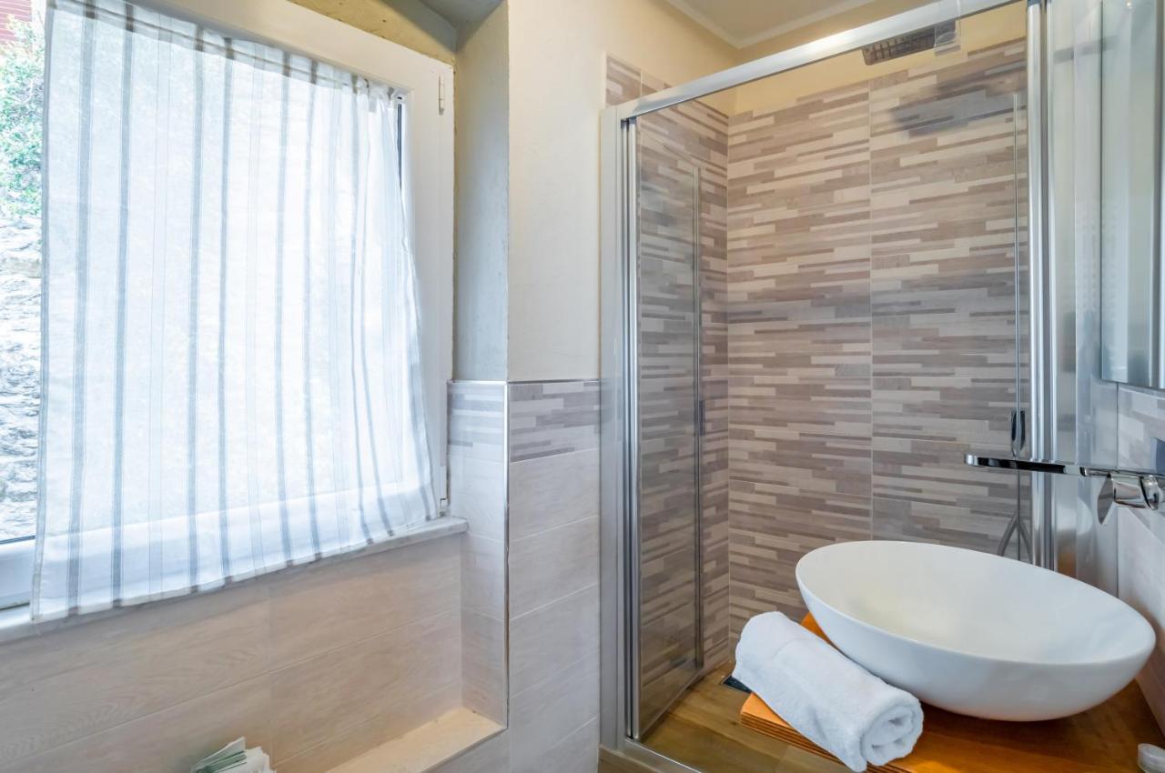Comfy & Roomy Apt - View On The Ligurian Hills! Веццано-Лігуре Екстер'єр фото